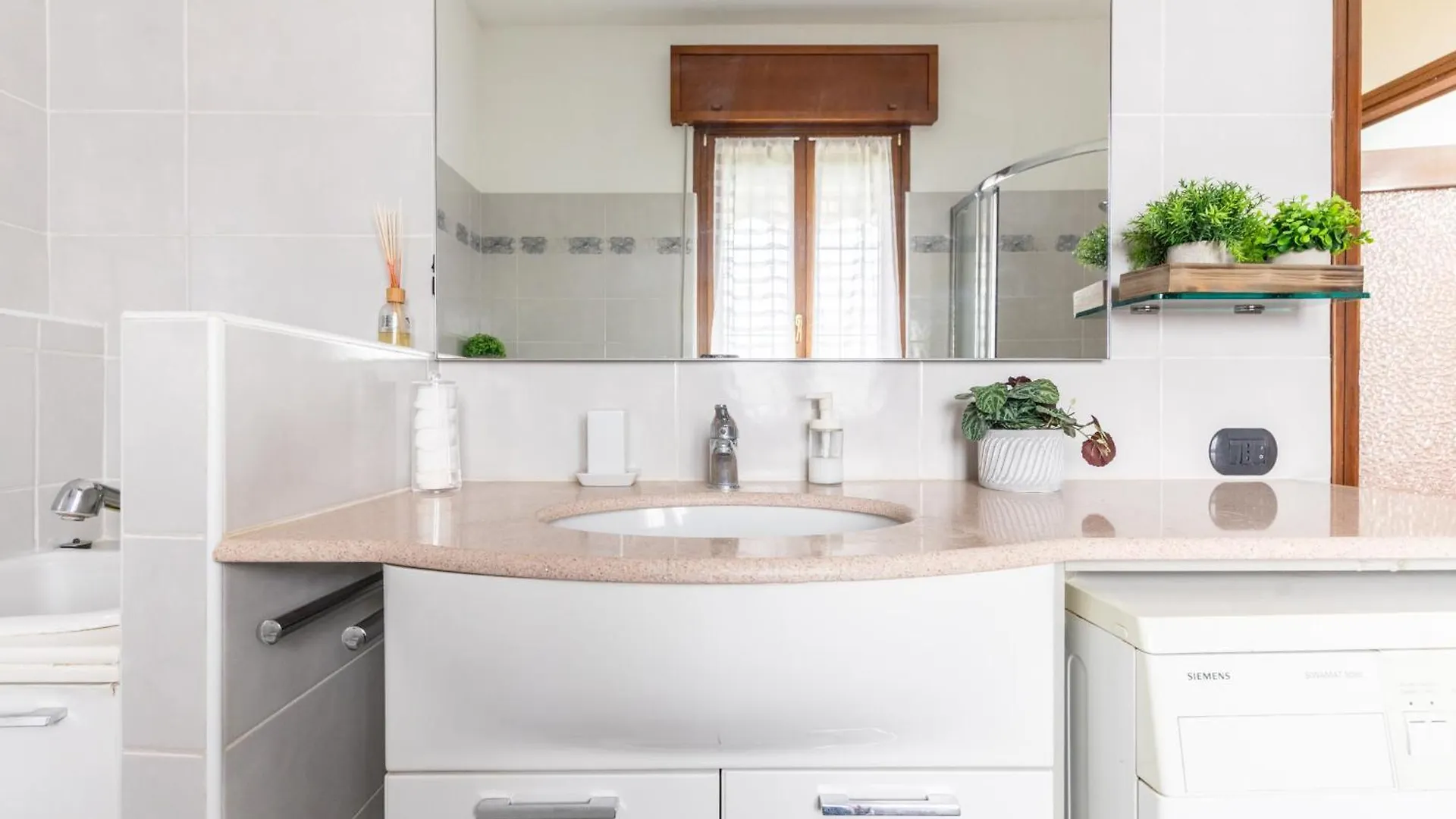 Rho Fiera-Ospedale Galeazzi 5Min Apartment
